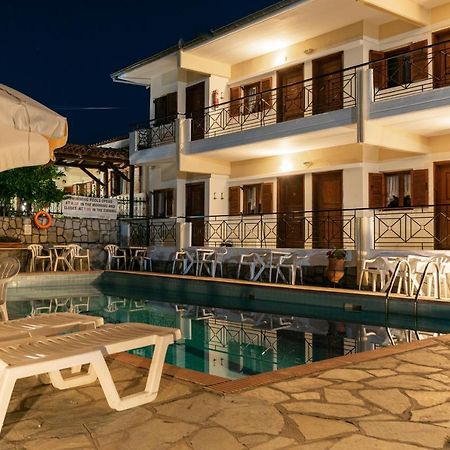Hotel Sarikas Polychrono Eksteriør billede