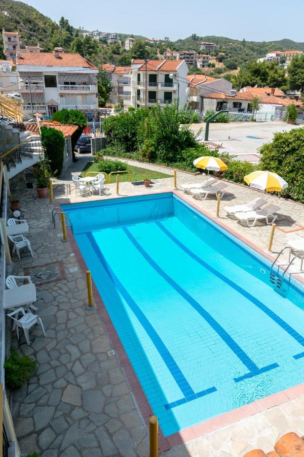 Hotel Sarikas Polychrono Eksteriør billede