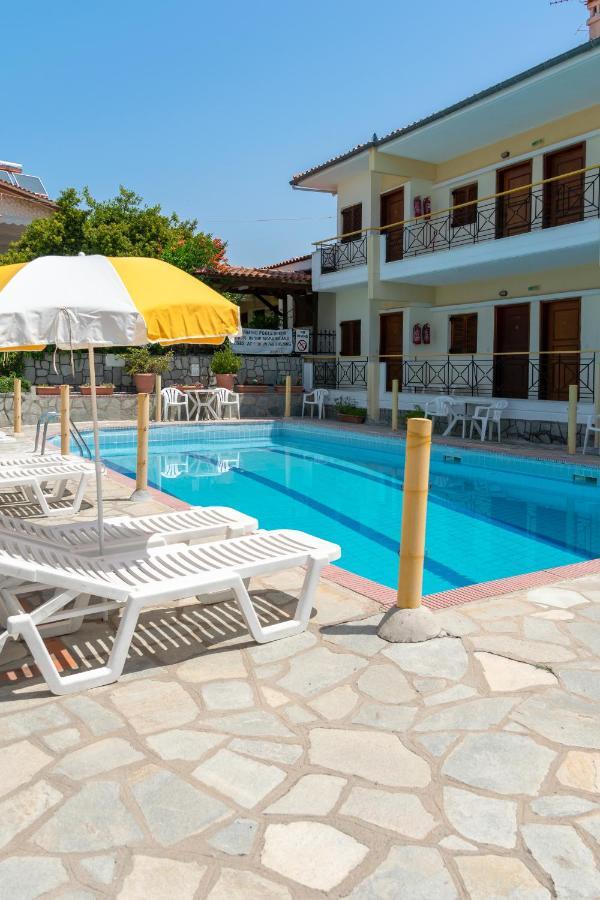 Hotel Sarikas Polychrono Eksteriør billede