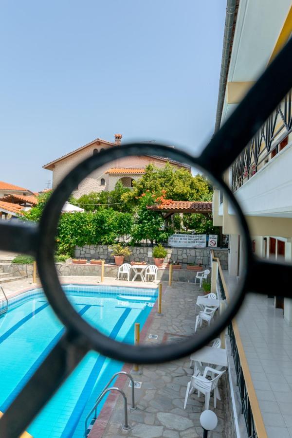 Hotel Sarikas Polychrono Eksteriør billede
