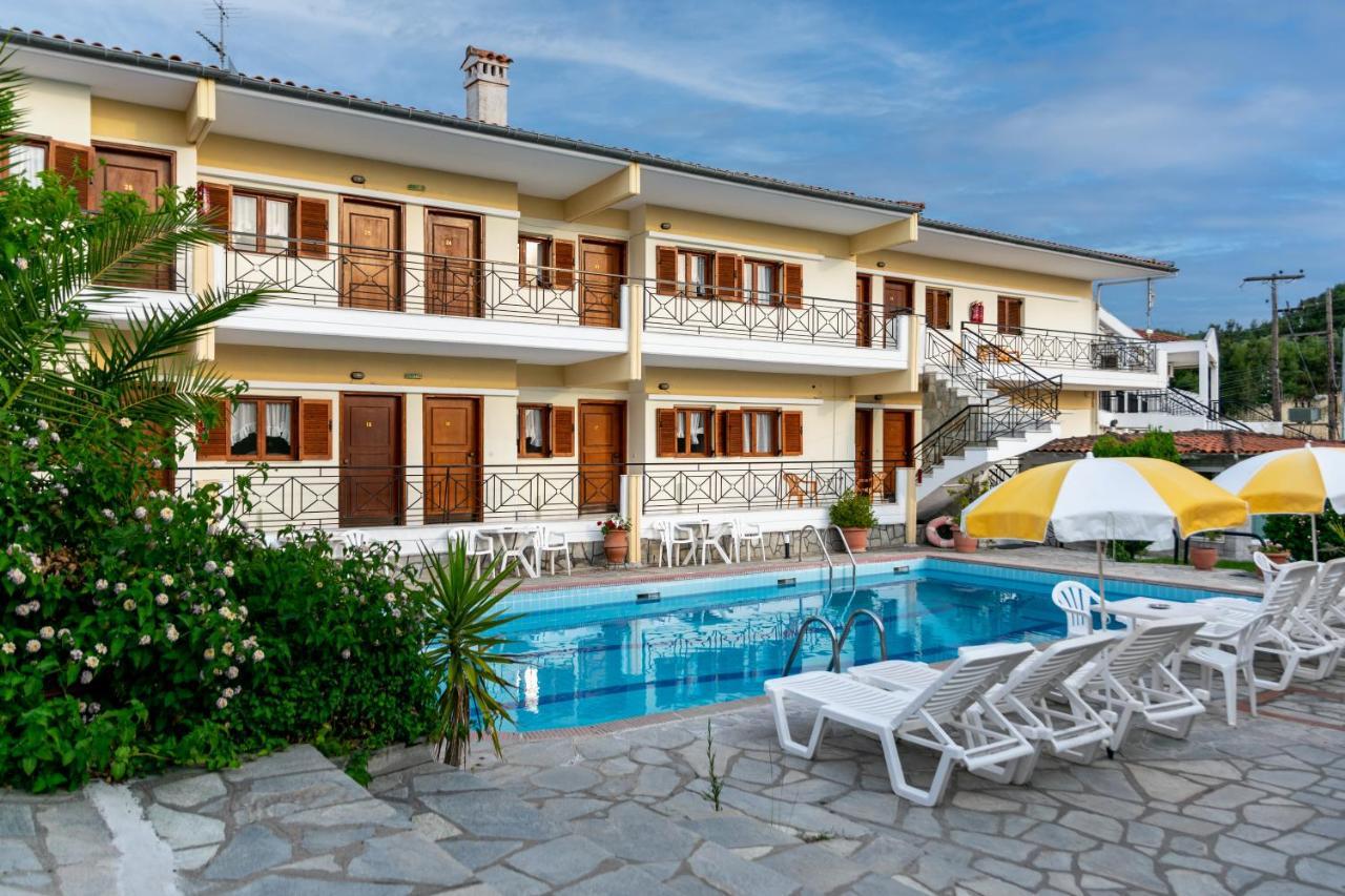 Hotel Sarikas Polychrono Eksteriør billede